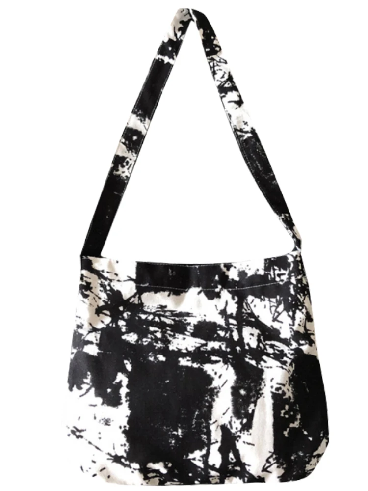 

UMI MAO Japanese Retro Niche Yamamoto Style Shoulder Bag Men Women Literary Print Single Shoulder Messenger Bag Ins Tide