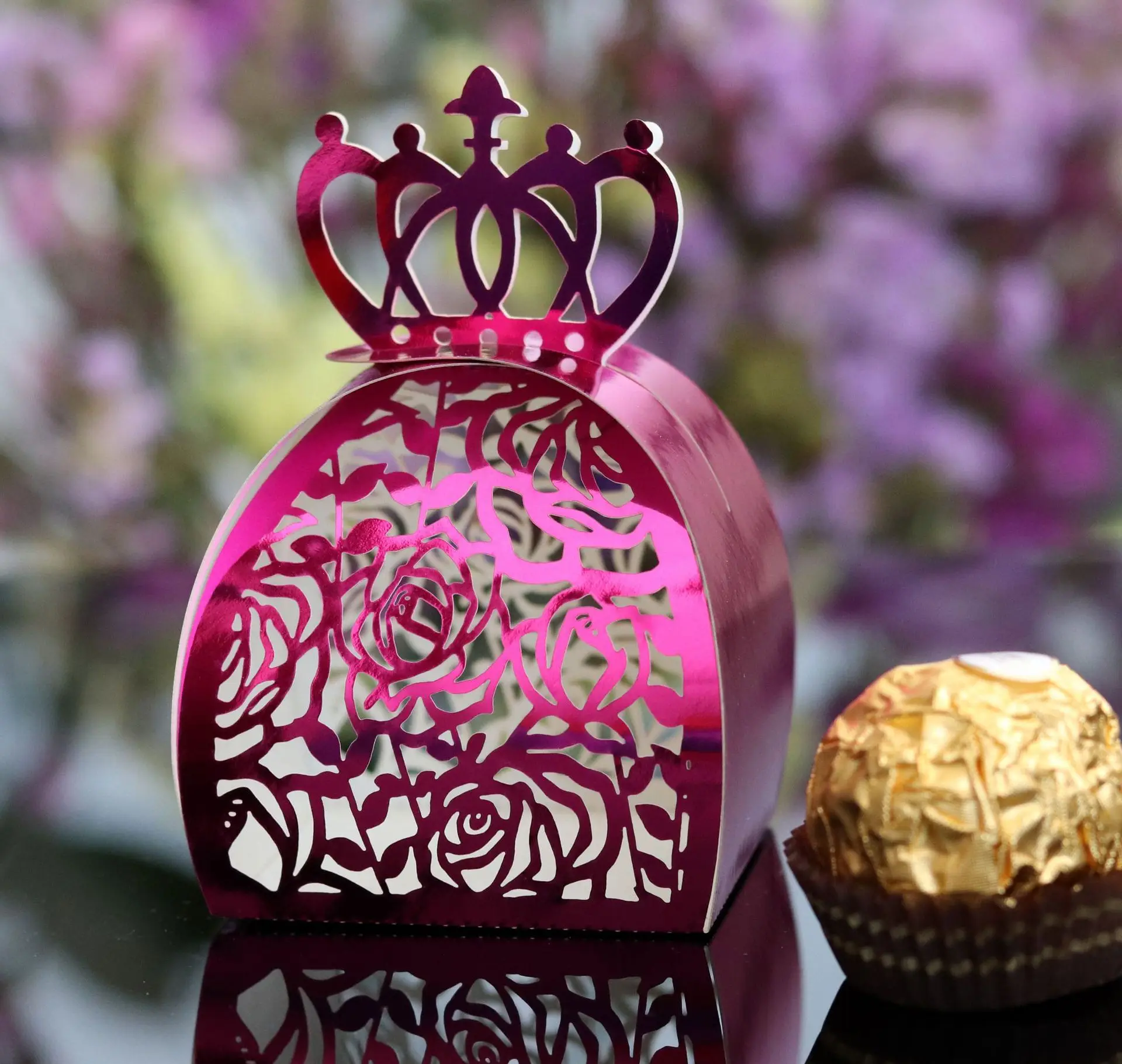 Полые розы цветы корона Свадебная коробка конфет бумага сладкие коробки