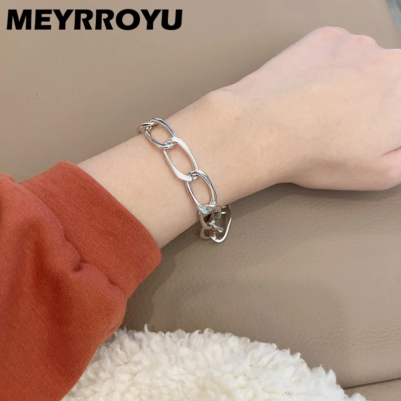 

Женский круглая цепочка MEYRROYU, из серебра 925 пробы с круглым плетением