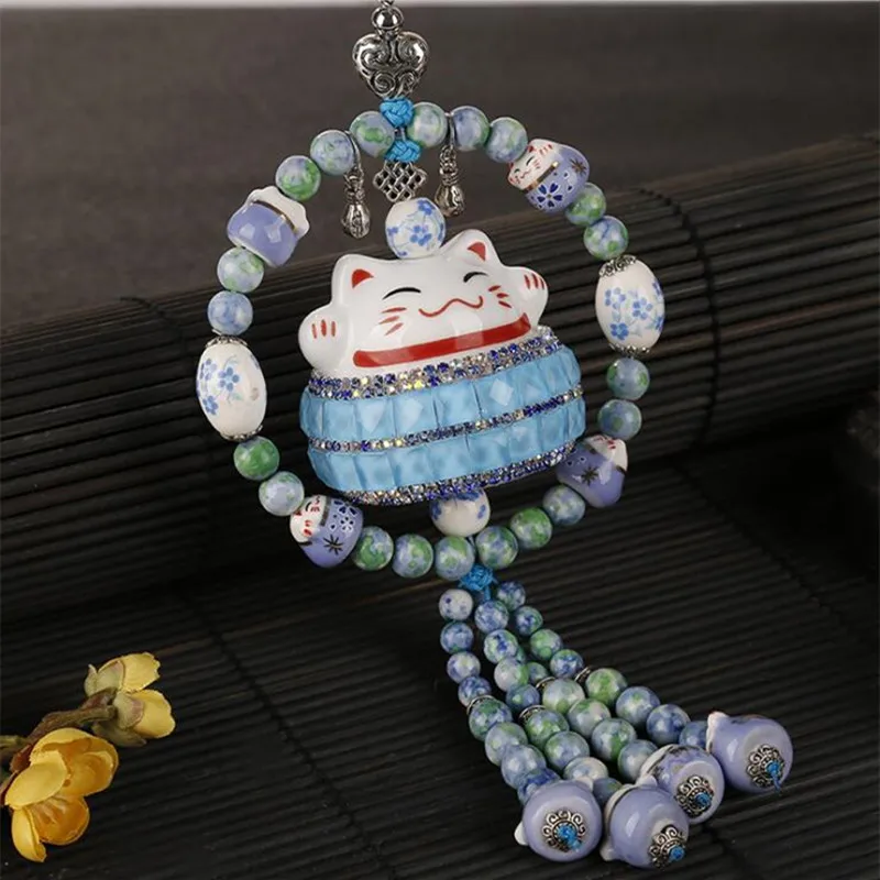 

Chinese Style Chinese Bow Lucky Cat Rhinestones Crystal Car Pendant Rearview Mirror Car Decoration Gift Car Pendant