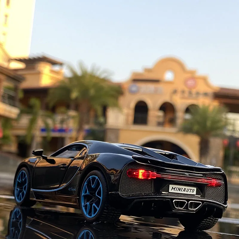 Модель спортивного автомобиля из сплава Бугатти чурон 1:32 литая металлическая