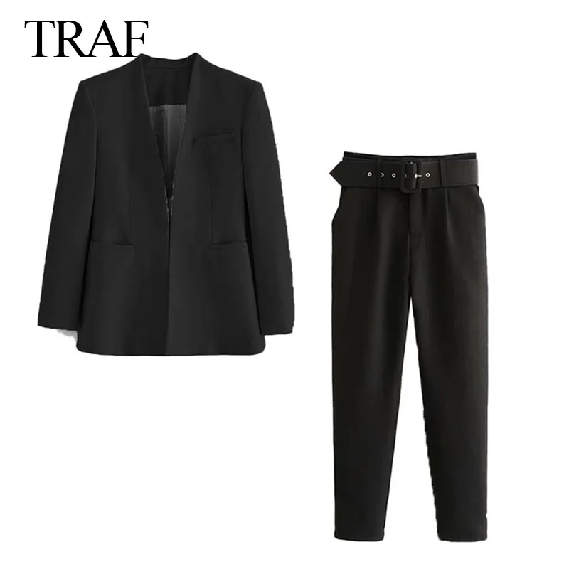 Костюм-двойка женский из блейзера и брюк однотонный | Женская одежда