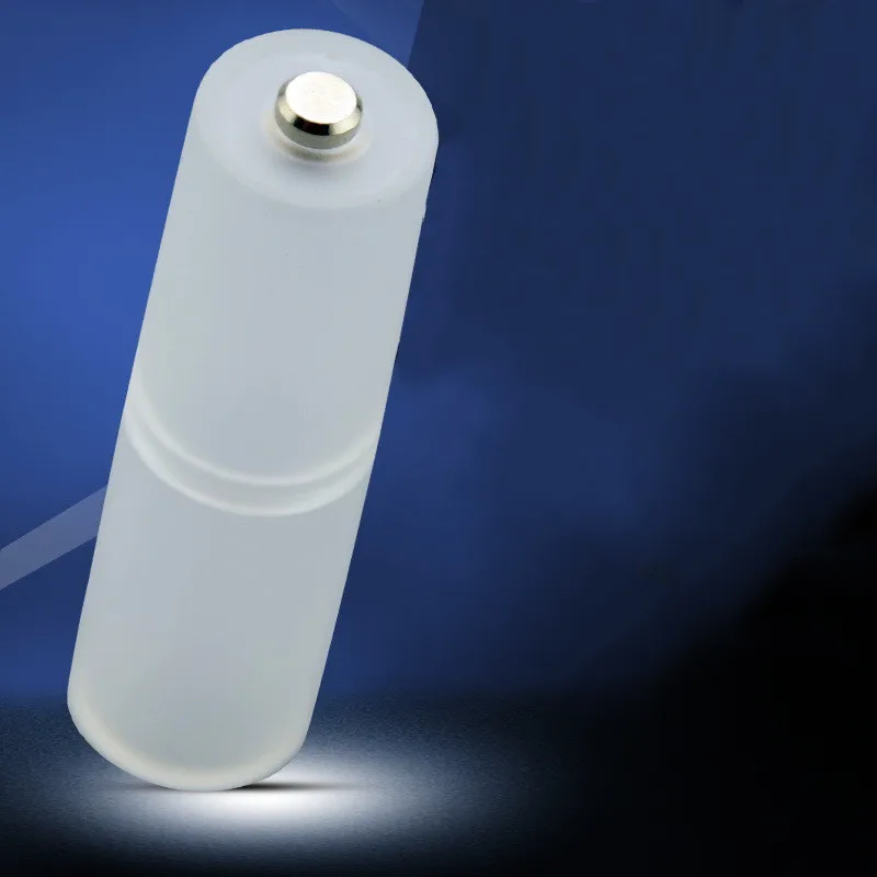 Адаптер-преобразователь батарей размера ААА в АА 1 шт. держатель пластиковый