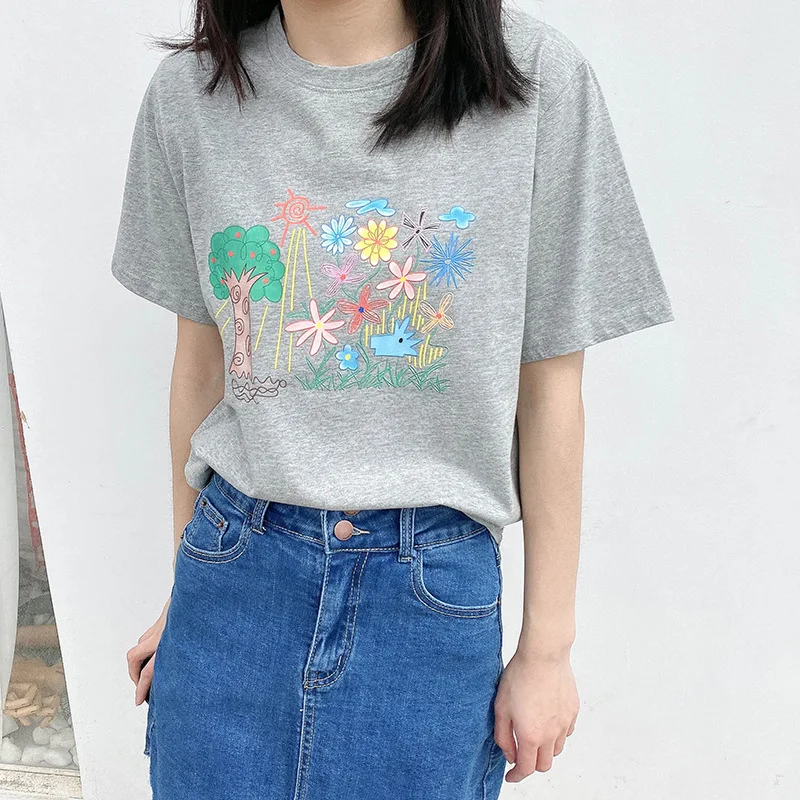 

Футболка женская хлопковая, с коротким рукавом и цветочным принтом, белая