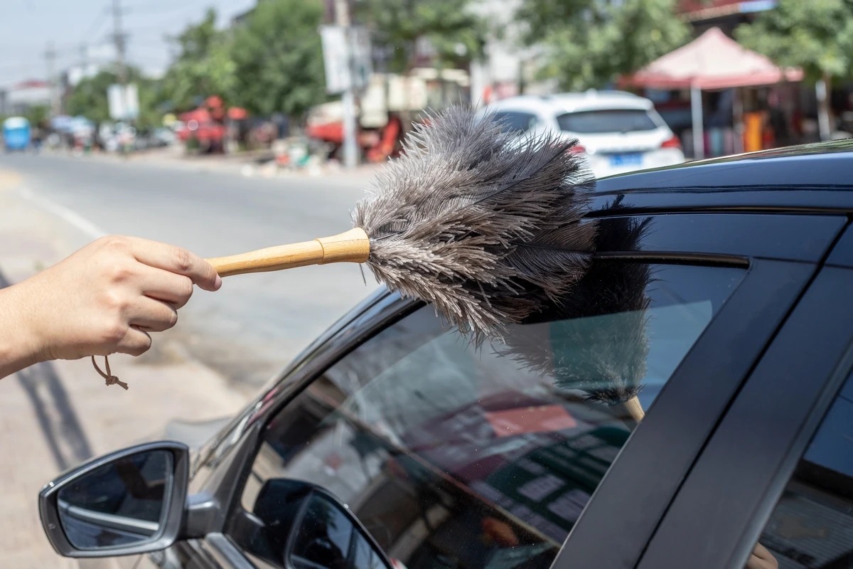Щетка из страусиных перьев для чистки автомобиля пуховик хорошего качества
