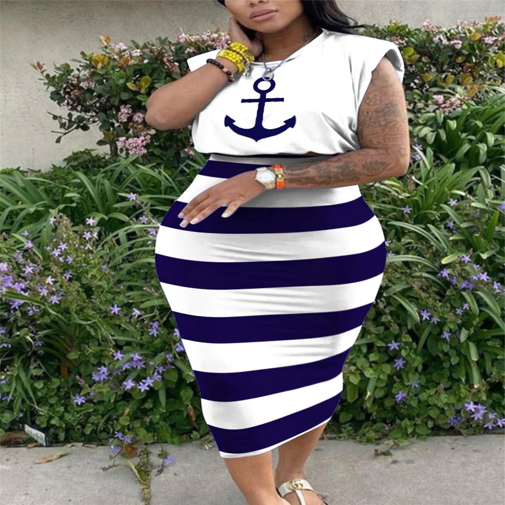 Женский летний костюм SSEURAT в полоску с футболкой и юбкой 2022 |