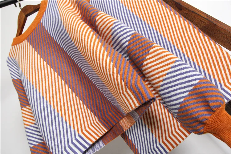 Женский вязаный свитер в полоску пуловер из двух предметов с круглым вырезом и