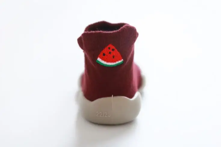 watermelon tz04 Г. Обувь для малышей детская обувь с тигром, оленем, котом Нескользящие хлопковые носки с мягкой подошвой детские тапочки животные tTZ05 - Цвет: watermelon tz04
