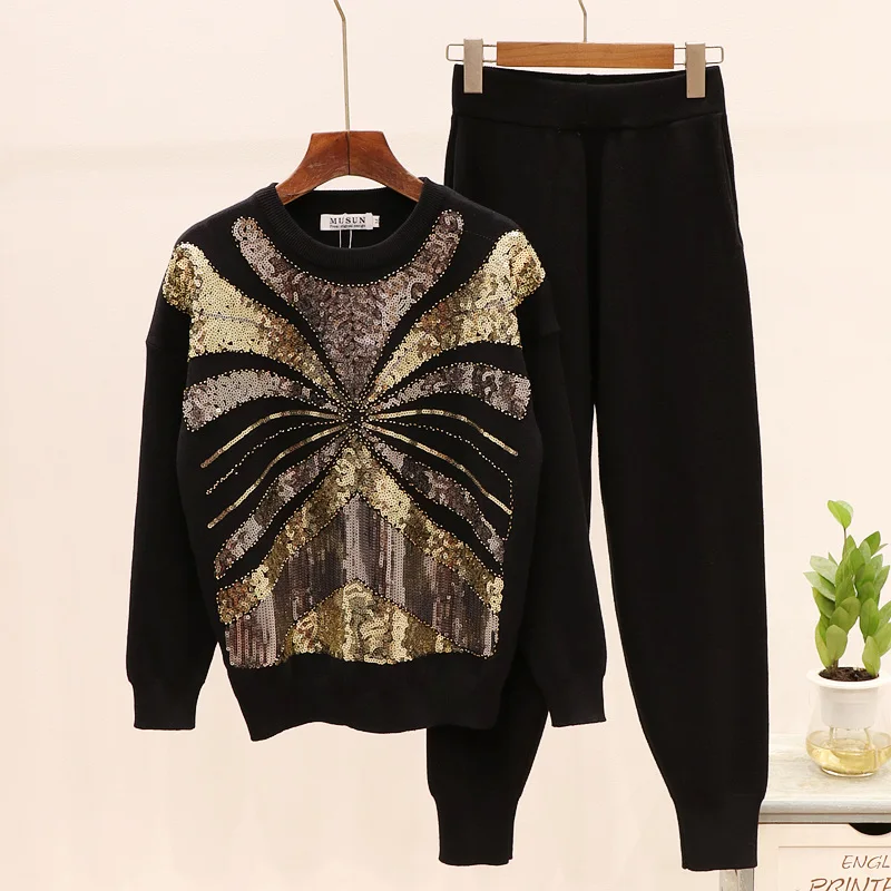 Женский трикотажный спортивный костюм с бусинами и блестками свитер длинным