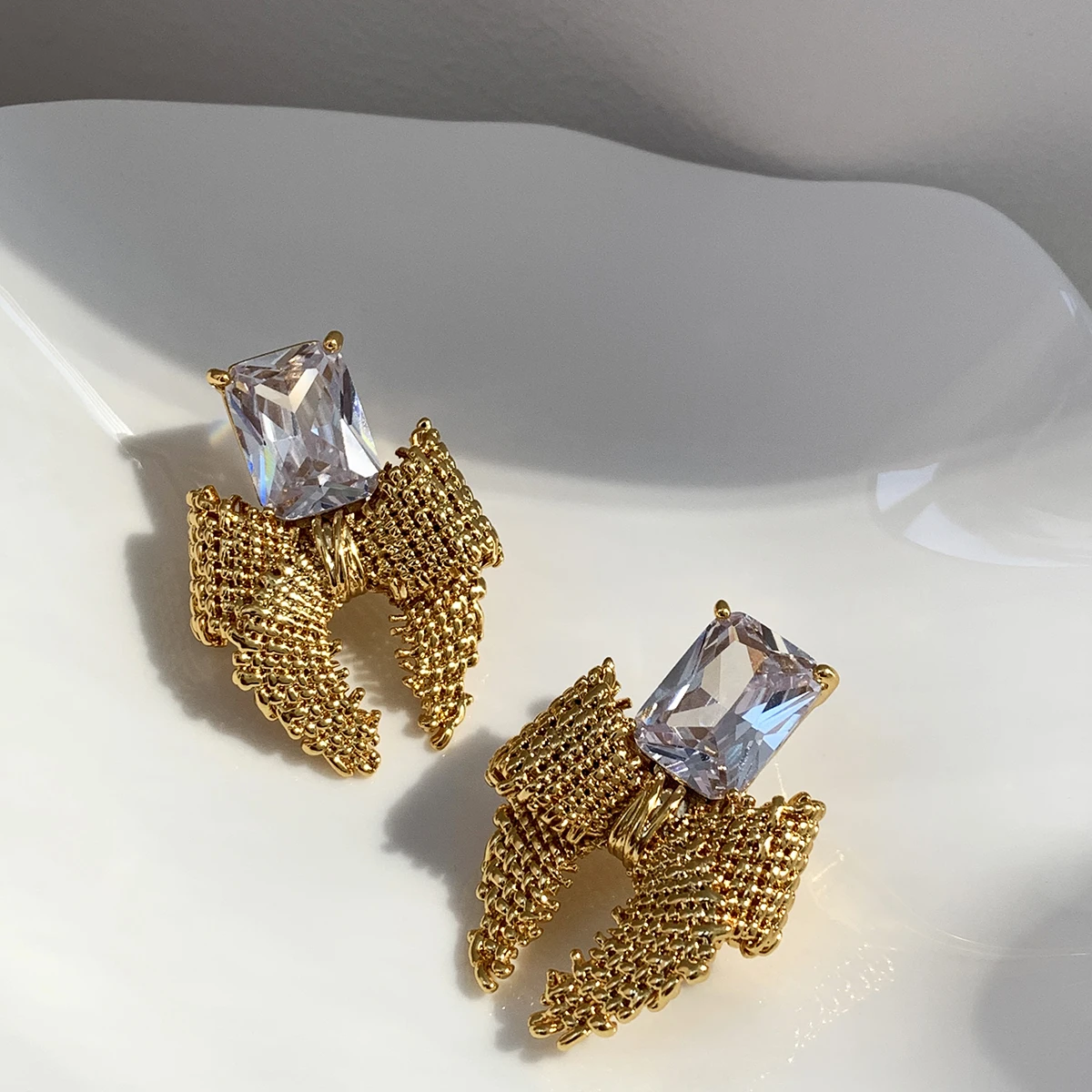 

European and American Fashion Three-Dimensional Woven Bow Square Zircon Earrings S925 Silver Earrings