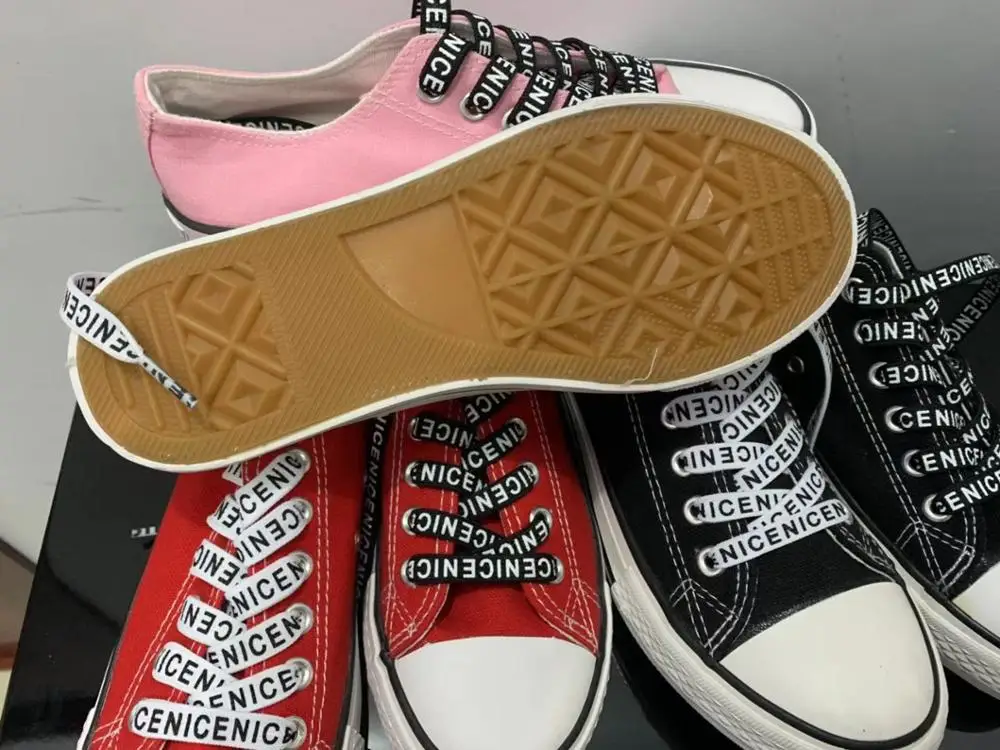 

Women's canvas shoes 2019 autumn new Korean simple wild color classic flat shoes students single shoes candy color casual shoes