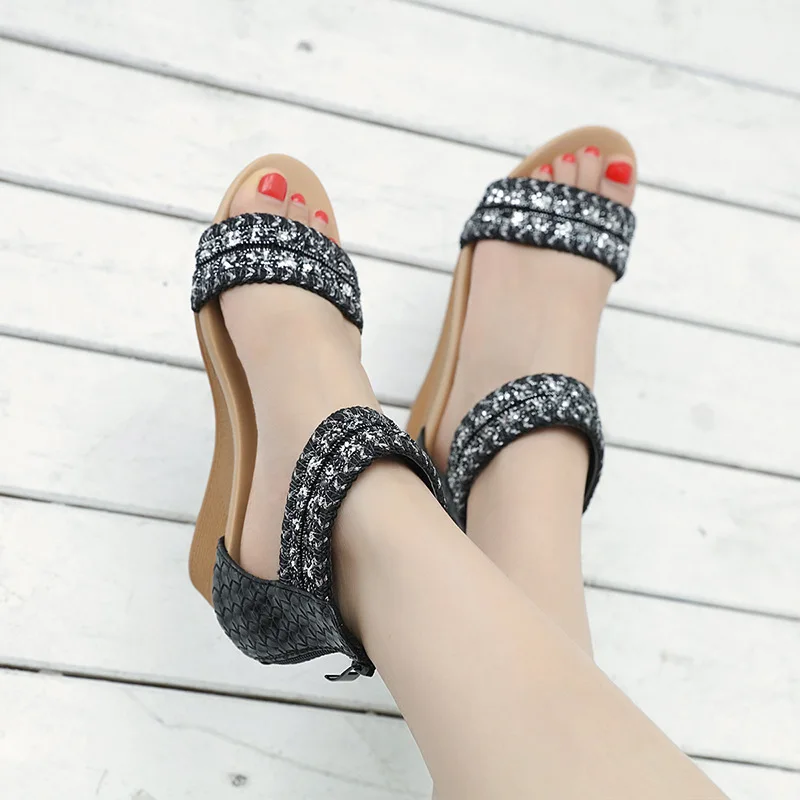 

Women's Sandals Retro Platform Women Shoes Flat Platform Ladies Wedges Shoes Woman 2021 Sandals Female Plus Size Female