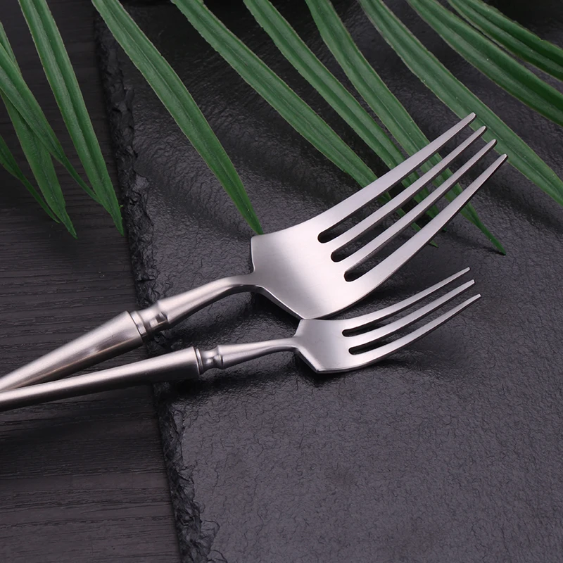 

Cutlery Set Stainless Steel Spoon Fork Set Tea Fork Luxury Tableware Silver Cutlery 5pcs Set for Party Restaurant Dropshipping