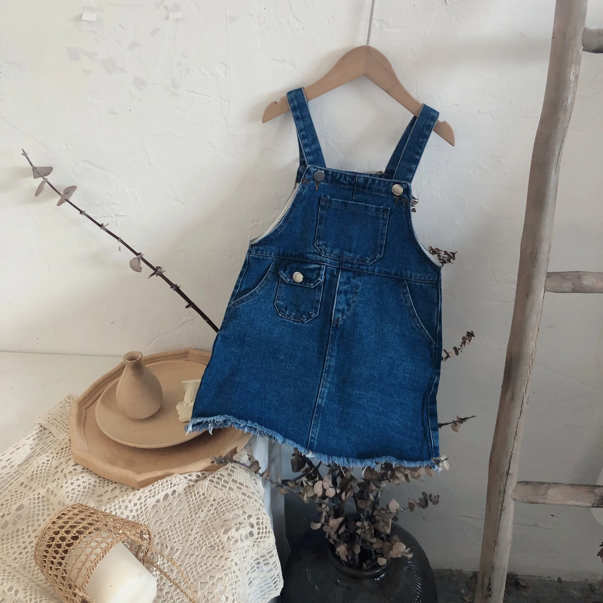 Весна 2021 Новое поступление джинсовое платье на бретельках для девочек в западном