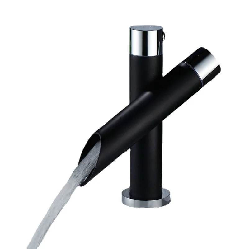 

Kitchen Fixture