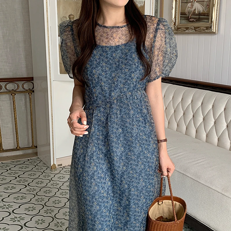 

Woman Chic Short Puff Sleeve See Through Tulle Slim Dress Spaghetti Straps Blue Floral Dresses Mid-length Suspender Dress Female