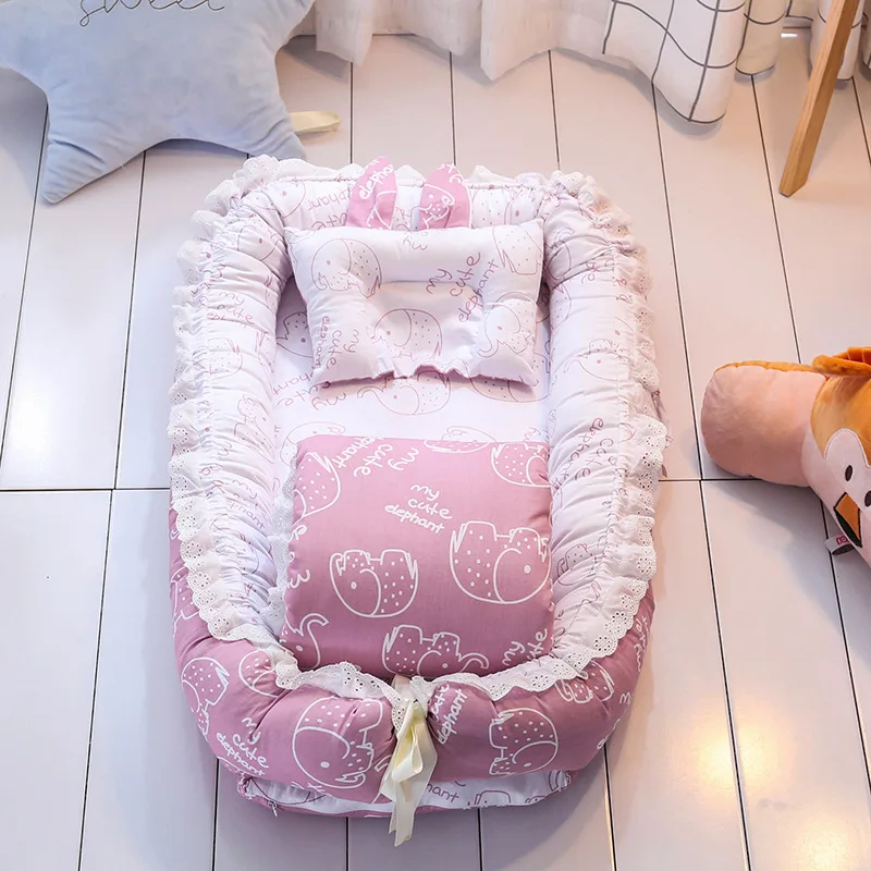 

Portable removable washable baby bed with quilt in crib bionic bed for newborn.