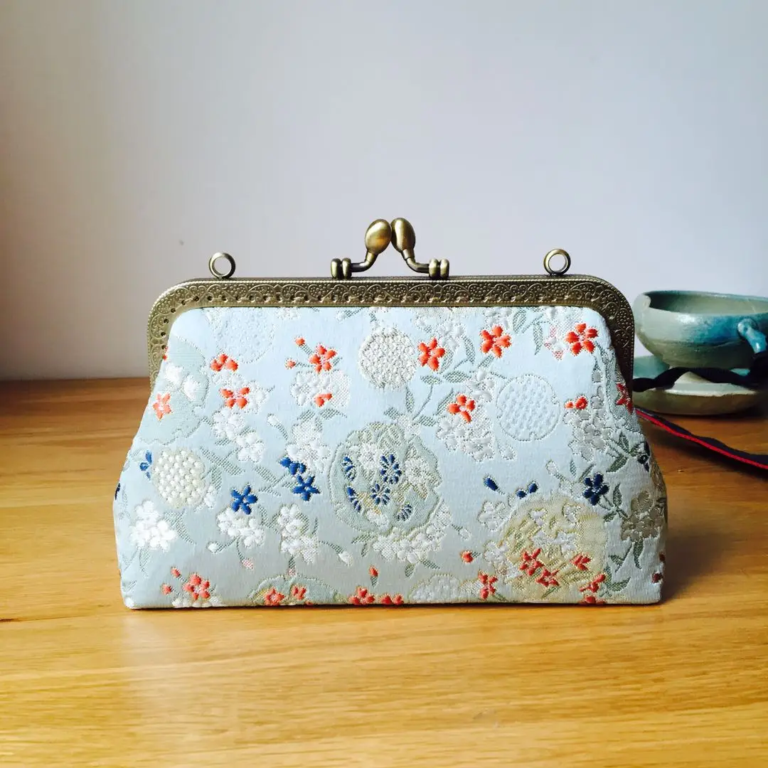 

Luxury Handbag New 2021 Trend Retro Female bag Famous Senior brand handmade women bags evening bag all-match shoulder bag
