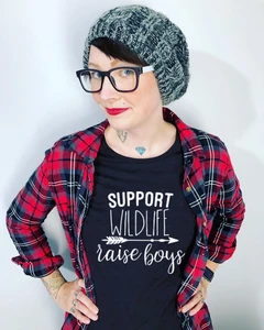 Футболка женская с круглым вырезом, повседневная забавная рубашка с принтом надписи поделиться дикой природой для мальчиков, одежда для мам, лето