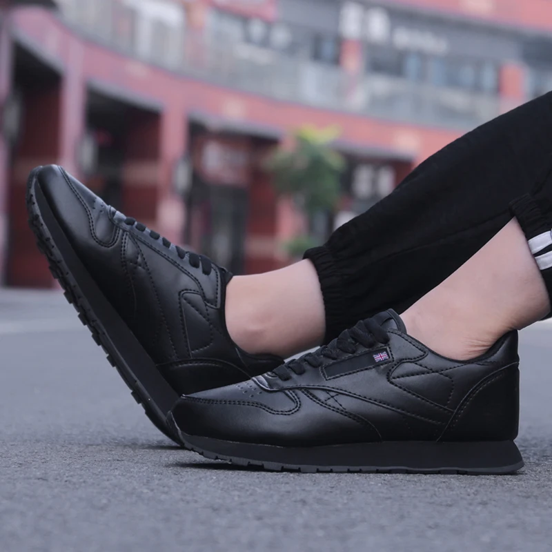 New Simple Brand Men Casual Shoes Lightweight Sneakers Male waterproof PU leather Fashion Zapatillas Footwear Big Szie 35-47