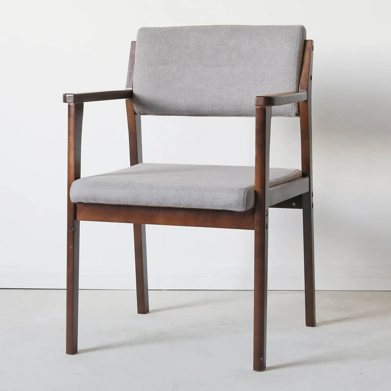 Обеденный стул из цельного дерева nordic с обивкой ткани спинка кресла простой дом