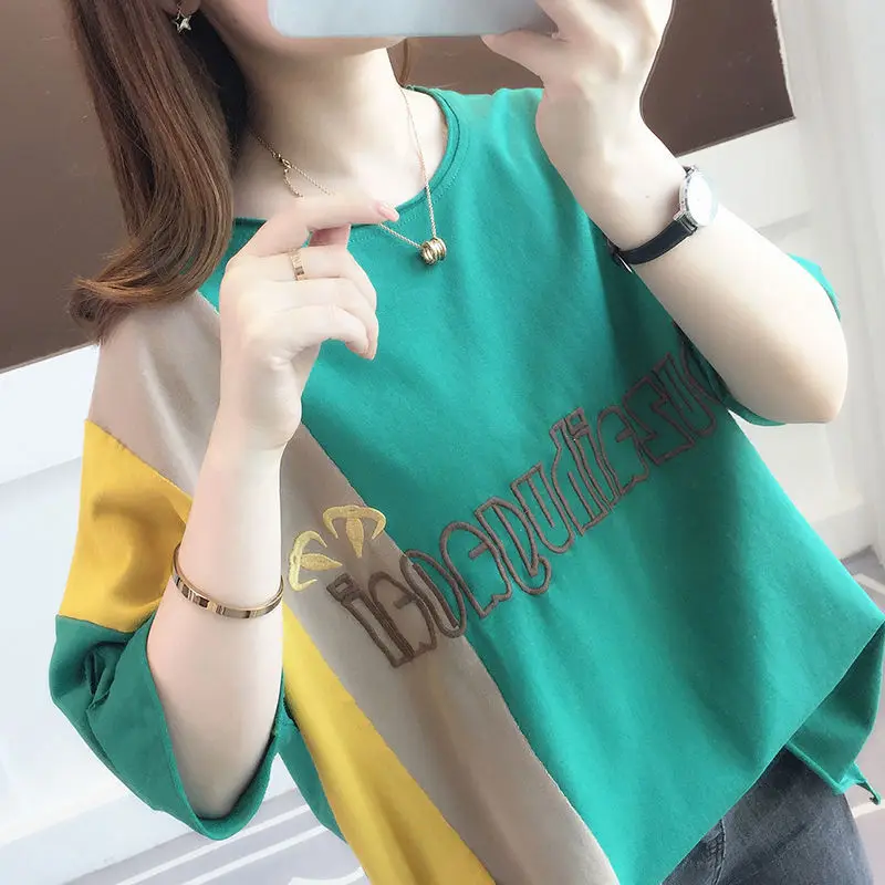 

Cotton summer embroidery short sleeve T-shirt women's loose Korean version net red stitching hole new large women's top fashion