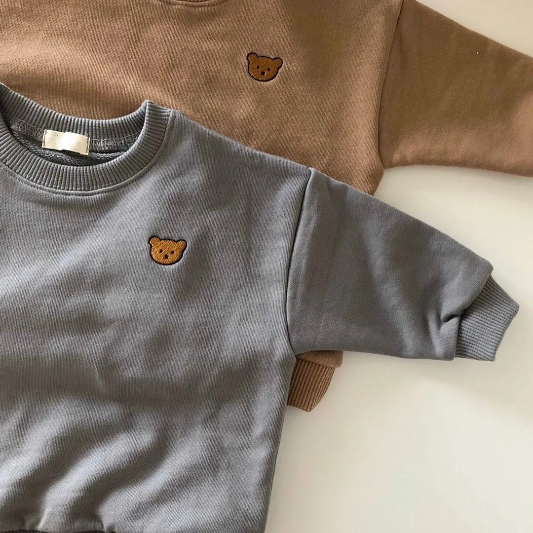 

2021 Autumn New Kids Hoodies Boys Long Sleeve Tops Cute Bear Embroidery Sweatshirt Children Girls Pullover Cotton Clothes 1-4Y