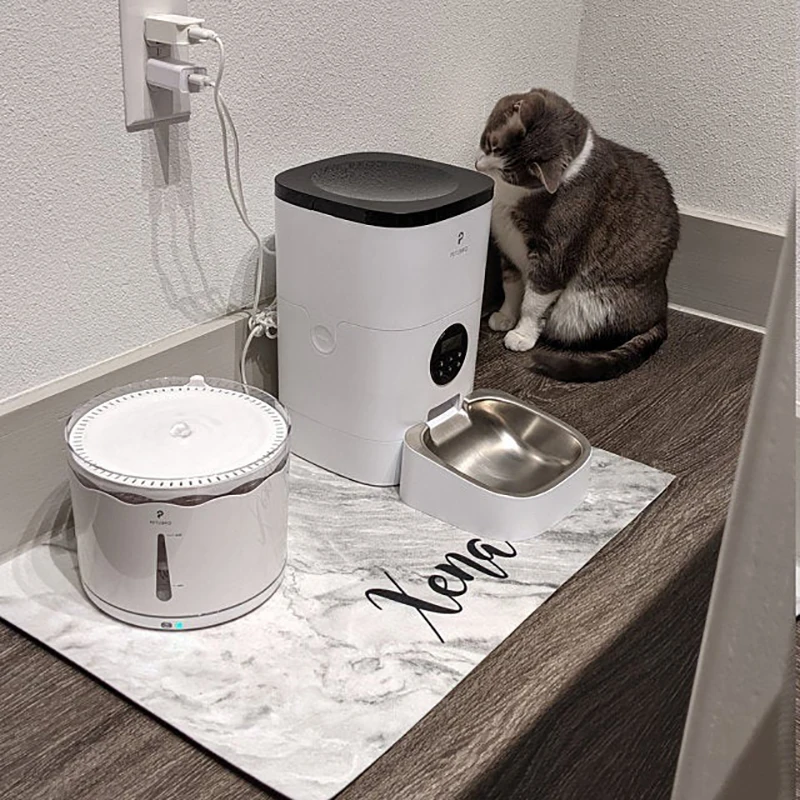 

Cute Pattern Waterproof Custom Name Pet Placemat Dog Drinking And Feeding Placemat PU Leather Pet Mat Dog Placemat Cat Placemat