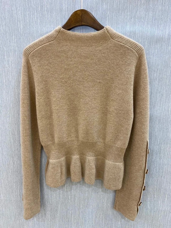 

2020 winter new fashion women's round neck sleeves gold buckle decoration lotus leaf swing solid color wool sweater 1015