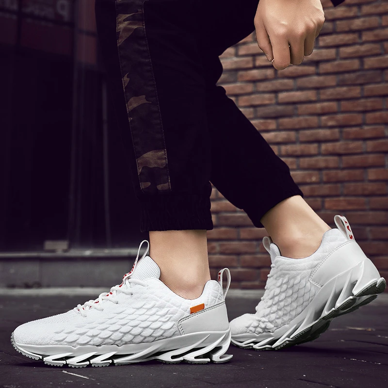 

2019 Trend Blade Running Mens Shoes Men Casual Male Sneakers Women Sport Zapatos De Mujer Hombre Plus Size 46 Zapatillas Sneaker