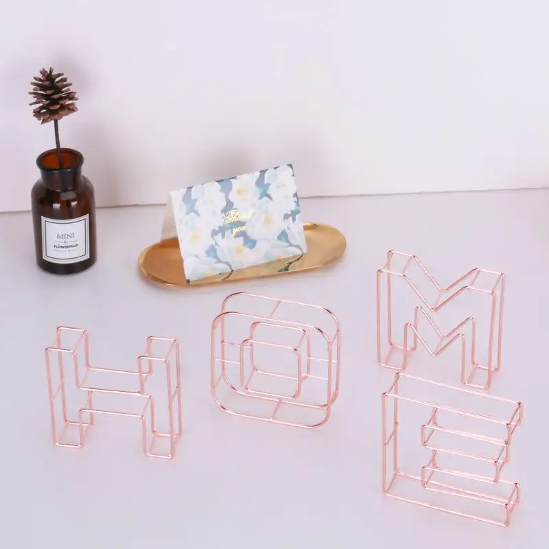 Розовое золото в форме буквы ремесла Железный художественный креативный