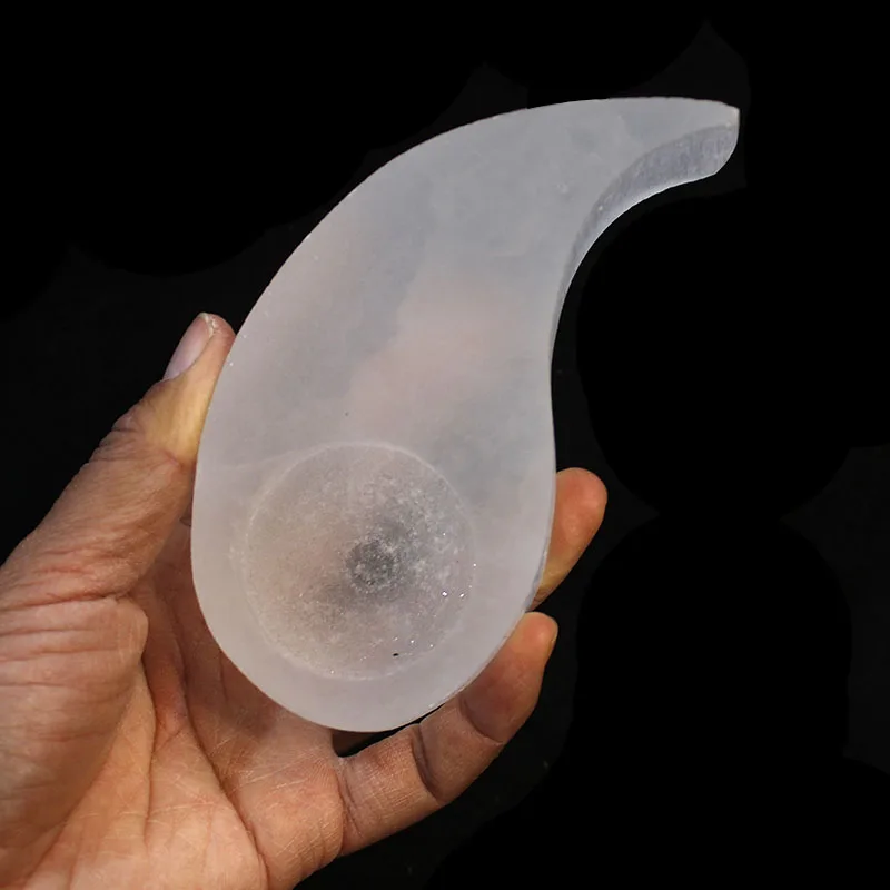 

Wholesale New Design Natural Selenite Crystal Stone Bowl