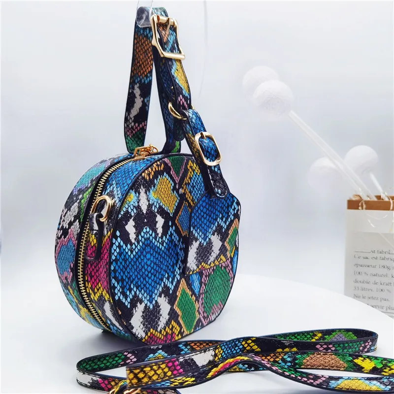 Европейская мода Обувь на низком каблуке и с принтом змеиной кожи вокруг дамской