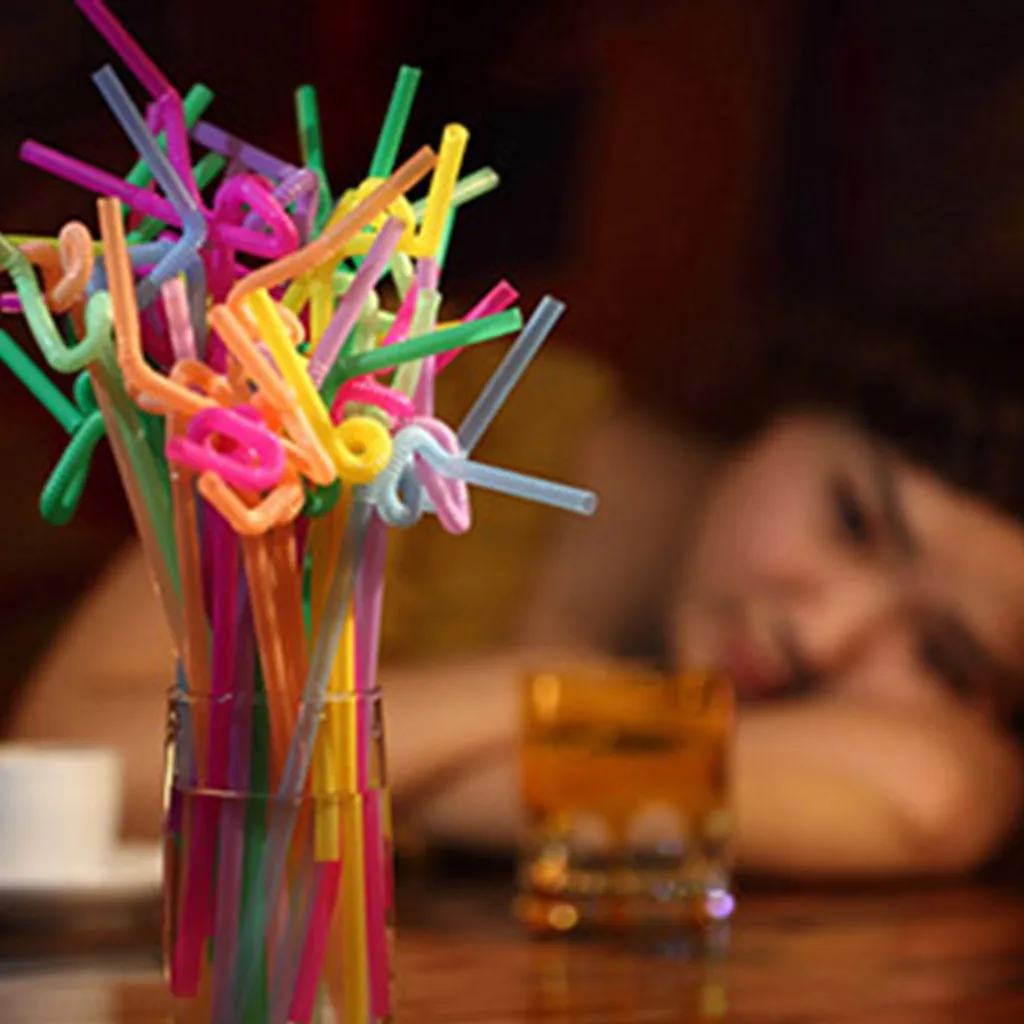 

100pcs Flexible Bendy Party Disposable Plastic Drinking Straws - Assorted Colors Drinking Straws Straw Bar Accessories