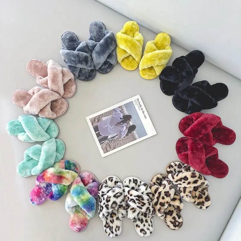 

Women House Slippers Faux Fur Warm Flat Shoes Female Slip on Home Furry Ladies Slippers Extra Large Fur Slides Plus Size 36-43