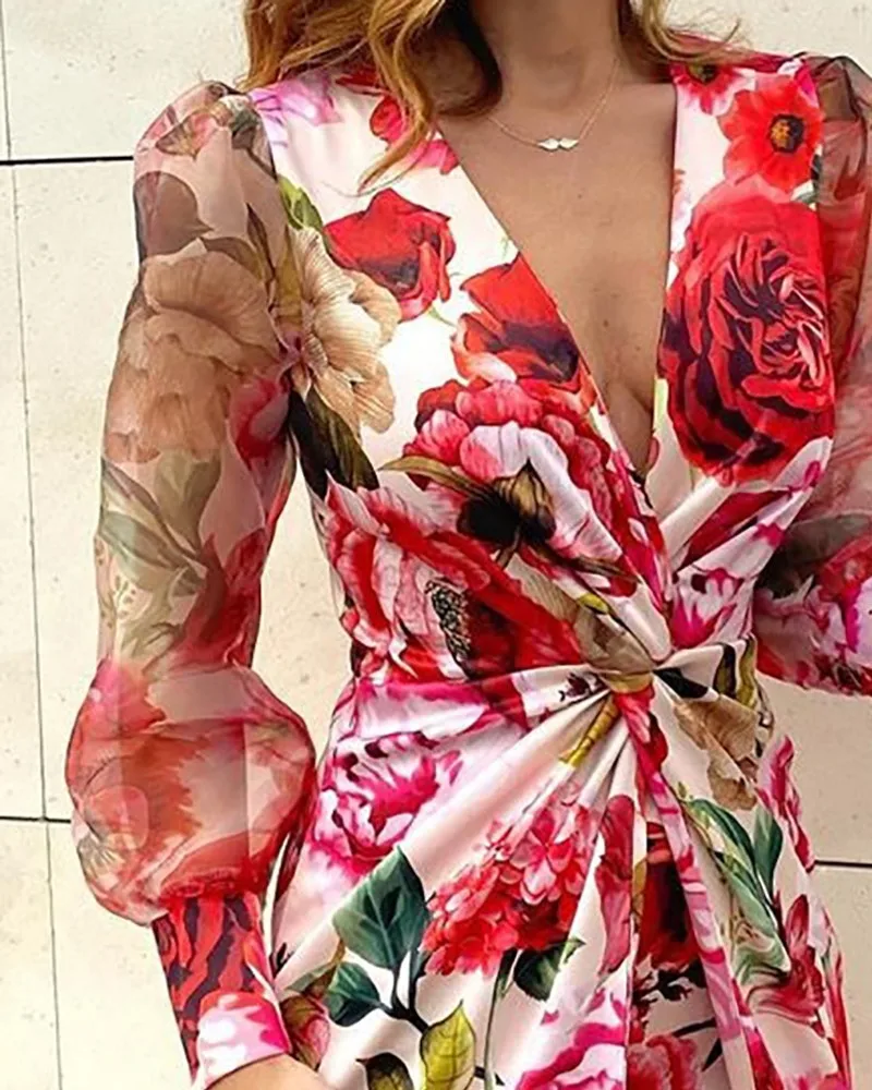 

2021 Style Sexy Leopard V-neck dress