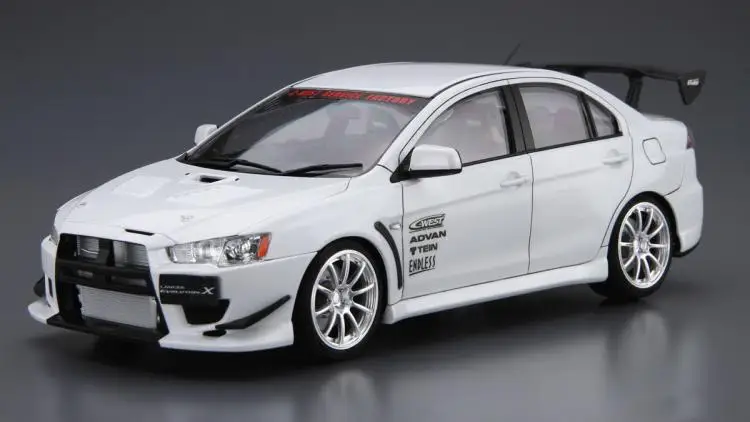 Модель в сборе 1/24 Mitsubishi evgloss C-West CZ4A Lancer 05897 | Игрушки и хобби