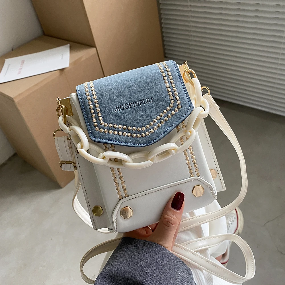 

Women Simple Crossbody Bag Acrylic Chain Lady Hit Color PU Leather Shoulder Pouch Female Messenger Satchel Tote Handbags