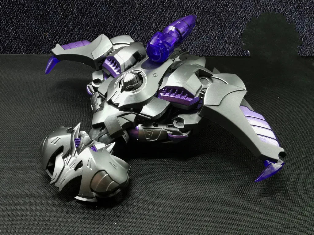 

Transformers Toys TFP Leadership Certificate V Megatron 20cm Model Figure Children's Birthday Gifts Collection Model