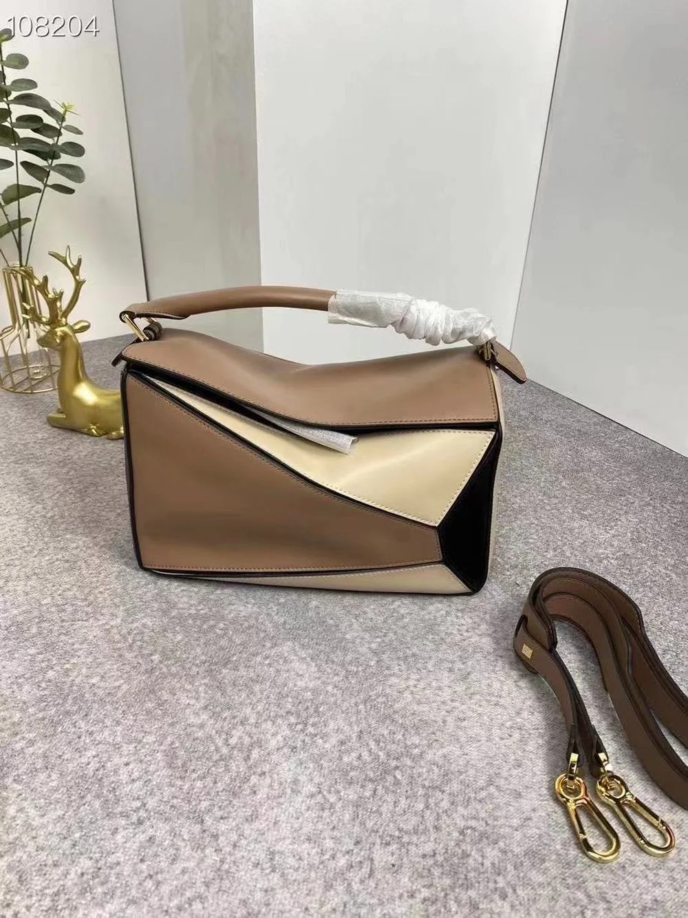 

2021 new designer luxury shoulder bag leather personality fashion geometric bag shoes large capacity ladies bag