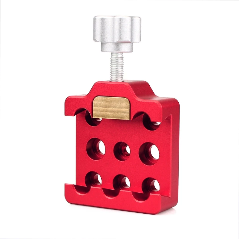 

Middle Size Dovetail Saddle Mount Platform Clamp with a Brass Screws for Astronomy Telescopes Guidescope