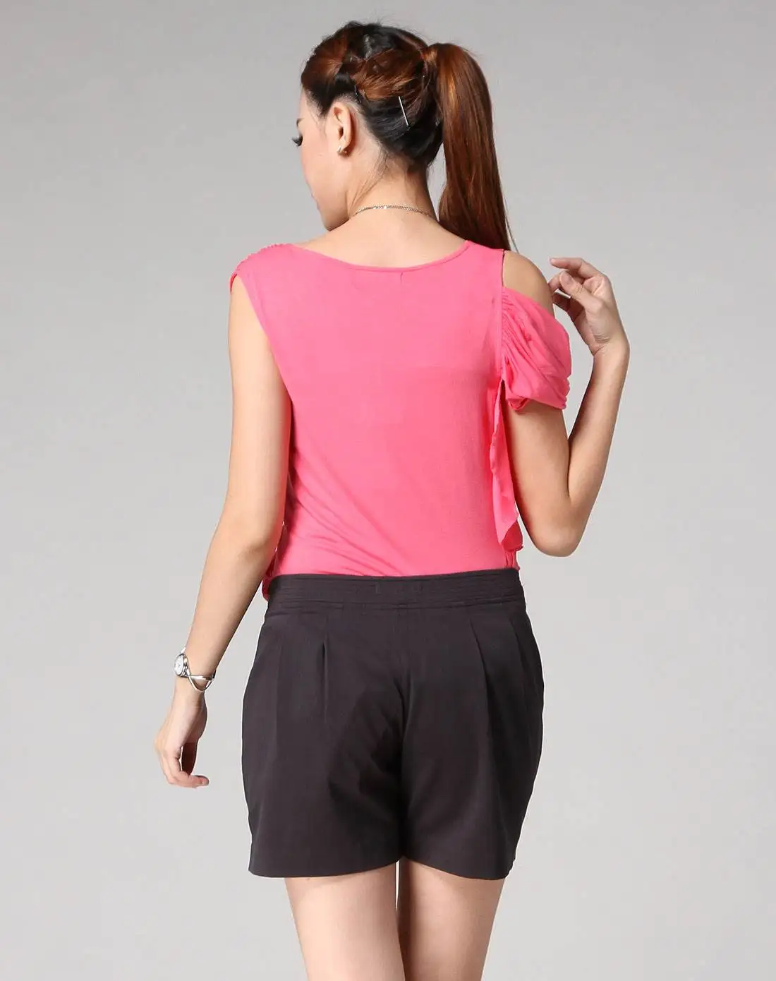 

2020 Women Beige Short Sleeve Shirt Top Garment