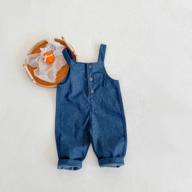 

Джинсовые брюки для новорожденных мальчиков и девочек, синие джинсовые комбинезоны, одежда в Корейском стиле, хлопковые брюки для маленьки...