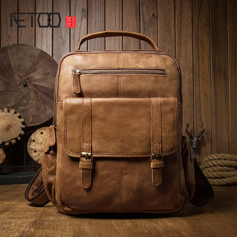 

AETOO Casual cowhide backpack, men's large-capacity travel bag, computer bag, leather men's backpack