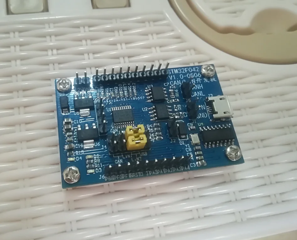 Макетная плата STM32F042/макетная линии LIN/макетная CAN шины/от LIN до USB/CAN к