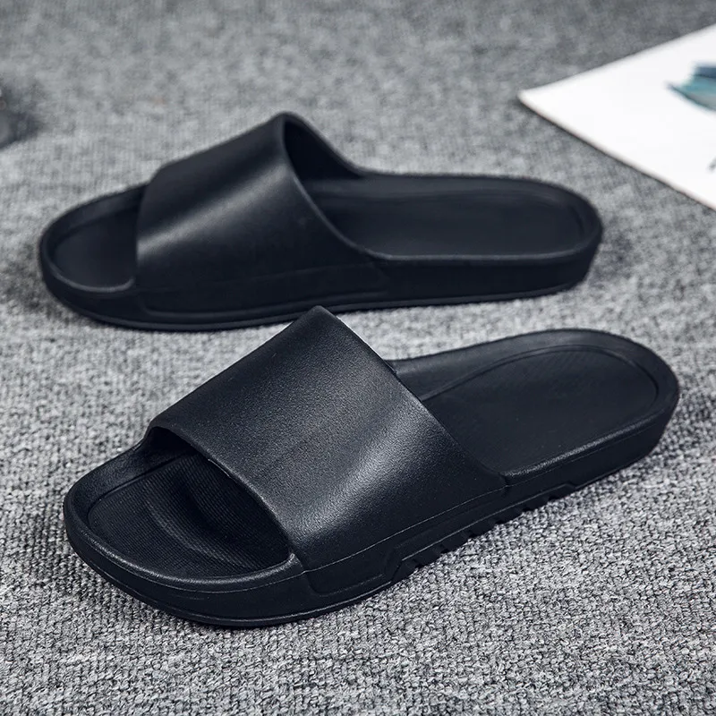 

Brand Fashion Shoes Simplicity Slippers Men Non-slip Comfortable Wear-resistant Designer High Quality Men's Summer Casual Light