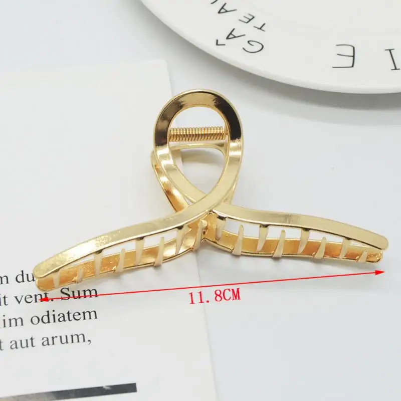 

2021 New Large Hair Claws Korean AlloyElegant Hairpins Barrette Crab Hair Clips Headwear For Women Girls Hair Accessories