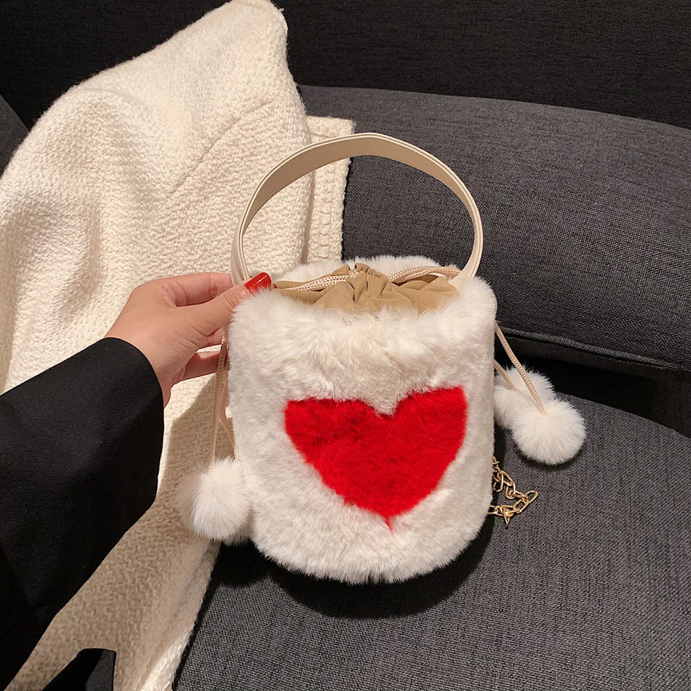

2021 Female Fashion Heart Print Shoulder Bag Winter Women Casual Plush Crossbody Bag Drawstring Mini Bucket Handbag Kawaii Purse