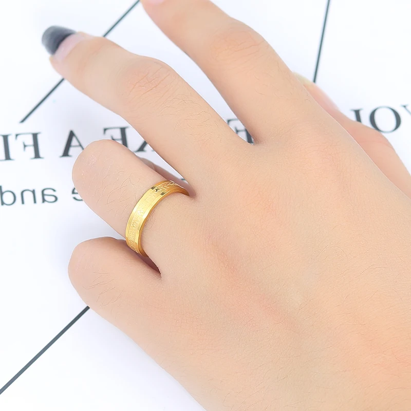 Женское кольцо в форме молнии с кольцом