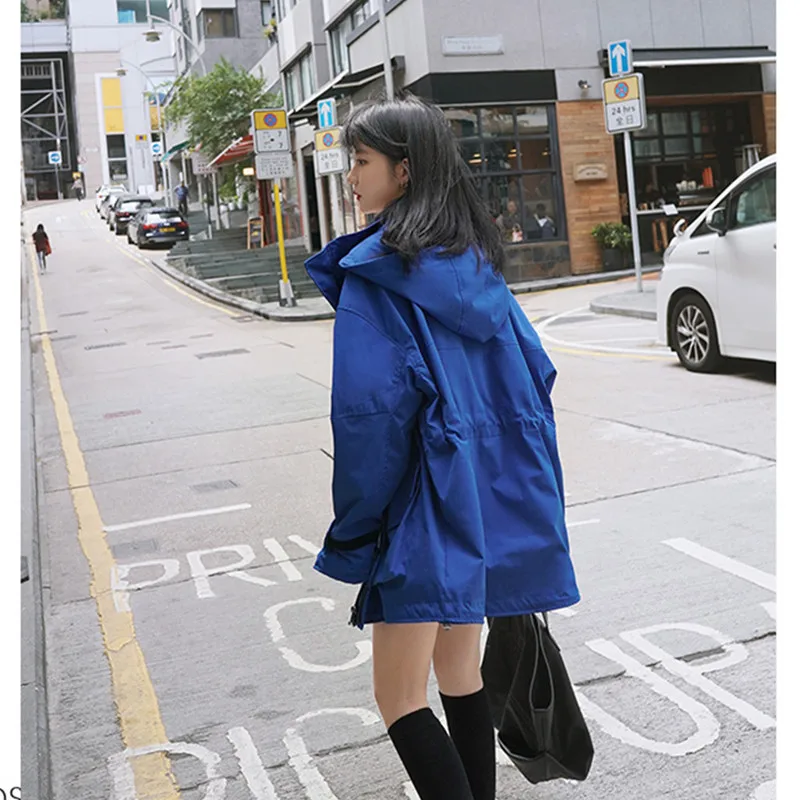 

Tooling Trench Female 2021 New Korean Style Loose Retro BF Spring And Autumn Casual Hooded Short Windbreaker